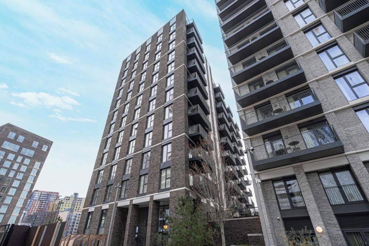 Altido New Apartments Near Battersea Power Station ロンドン エクステリア 写真